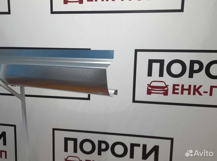 Пороги VW Golf 5