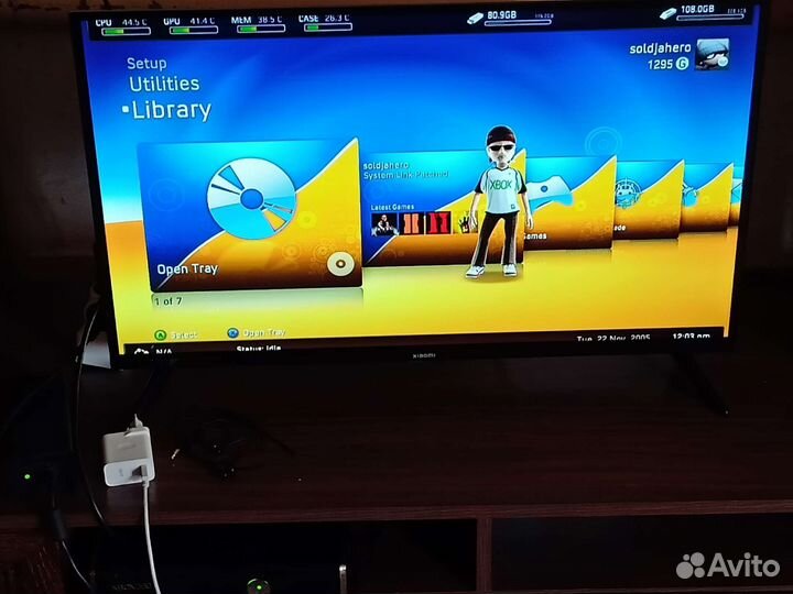 Xbox 360 прошитая + 20 игр геймпады нужно починить