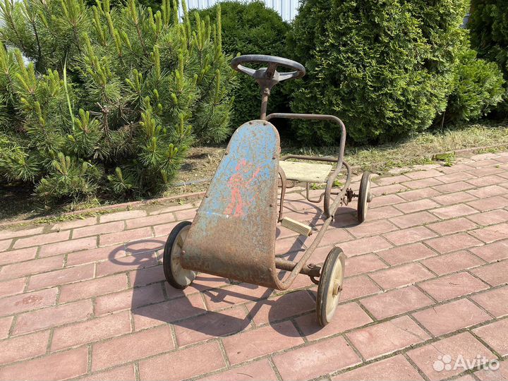 Педальная машина времен СССР карт Волк