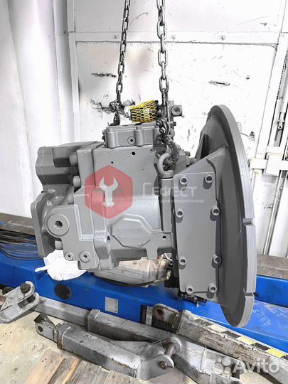 Основной насос Hitachi ZX520-3 4633472