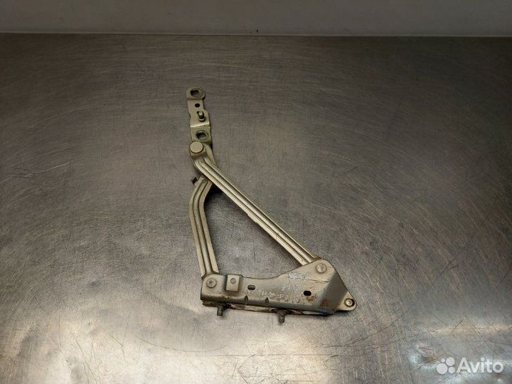 Петля крышки багажника задняя Renault Megane 2