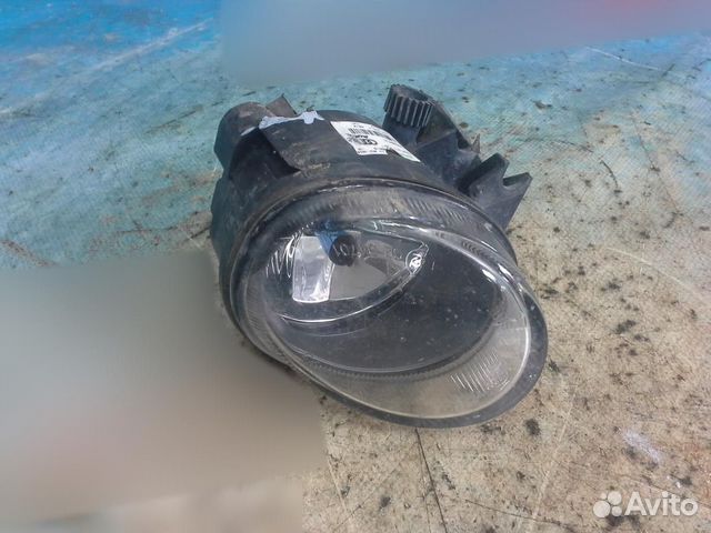 Фара противотуманная левая Audi Q3 2012