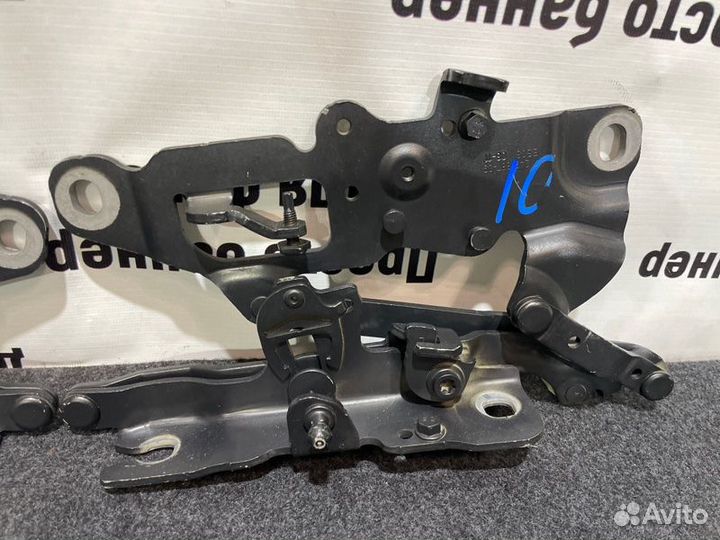 Петля капота Bmw 523I F10 N20B20B 2011