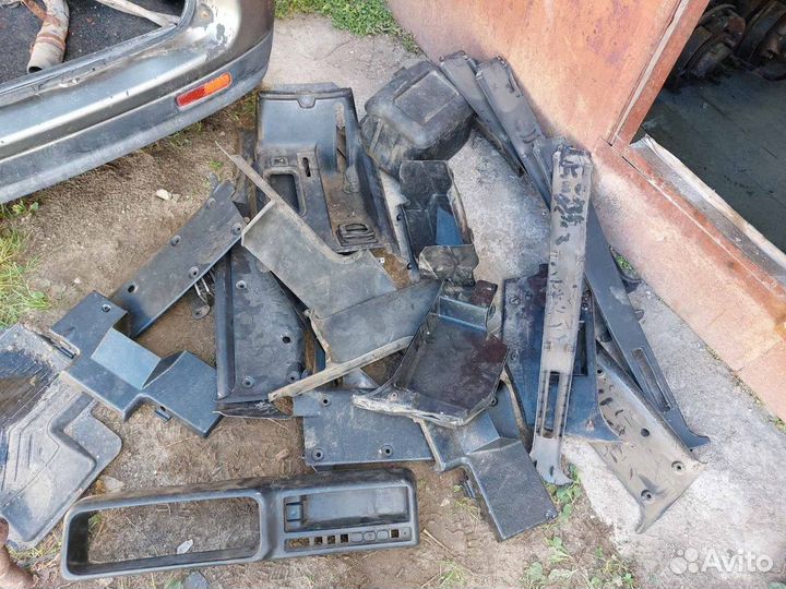 Пластик УАЗ Симбир 3160