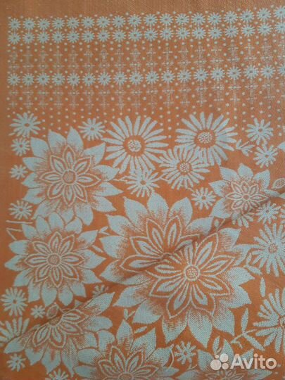 Покрывала пикейные новые. Два на доставке