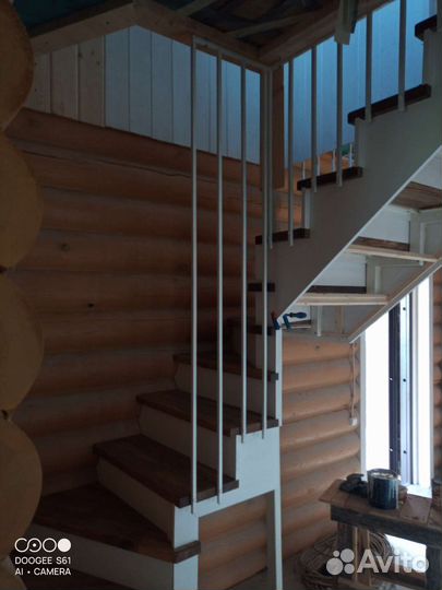 Лестница на металлокаркасе для дома и дачи