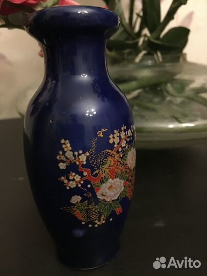 Фарфоровые вазочки