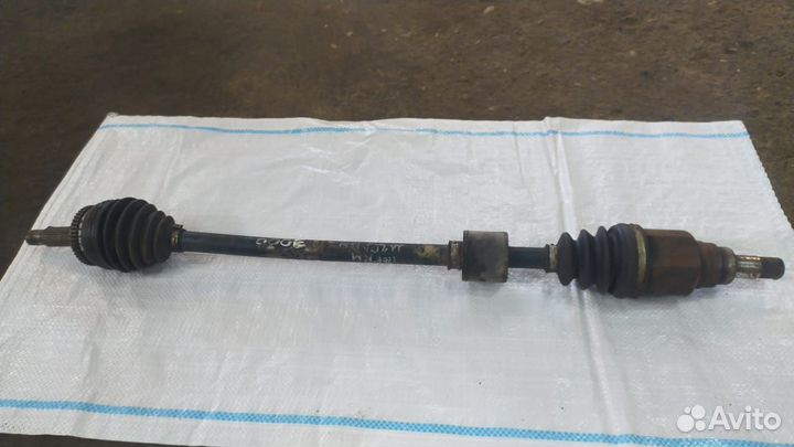 Привод правый Джилли Эмгранд