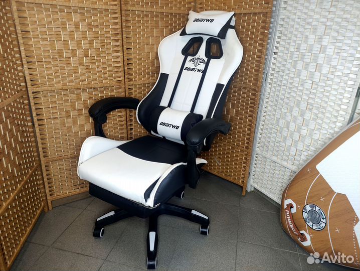 Компьютерное кресло новое