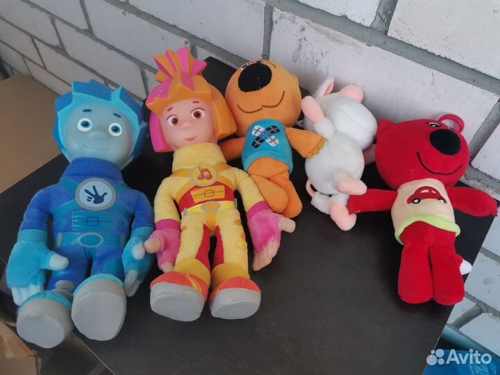 Игрушки герои мультфильмов