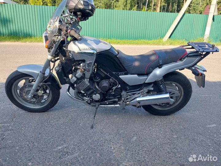 Yamaha fzx 750