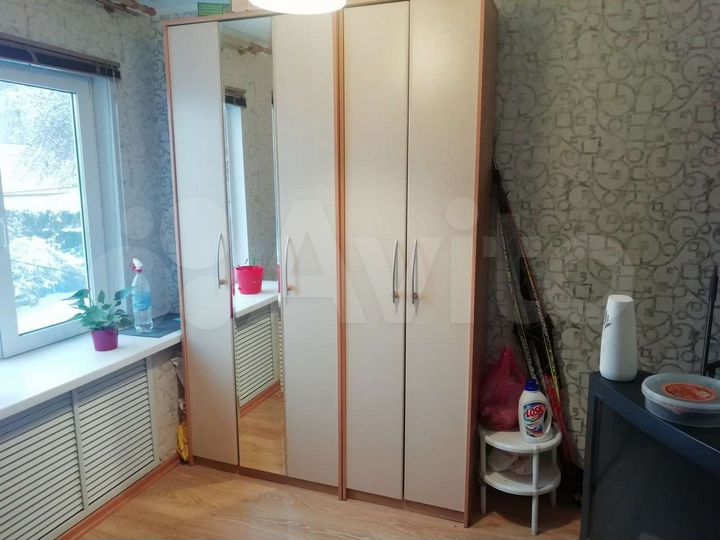 Комната 18 м² в 4-к., 2/2 эт.