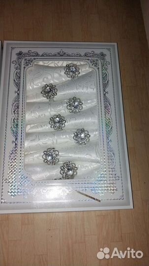 Скатерть новая,есть разные расцветки