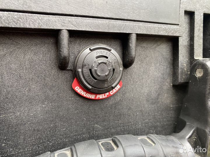 Защитный кейс Peli 1550