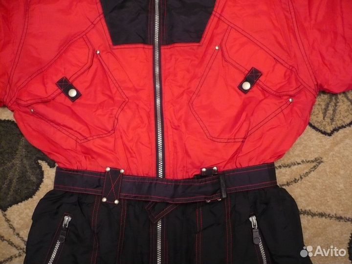 Лыжный комбинезон