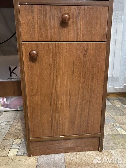 Компьютерный стол