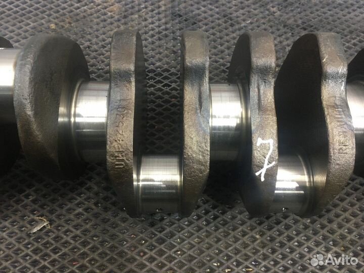 5010359661 Вал коленчатый Renault Premium