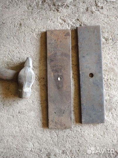 Металл от рессоры грузового авто