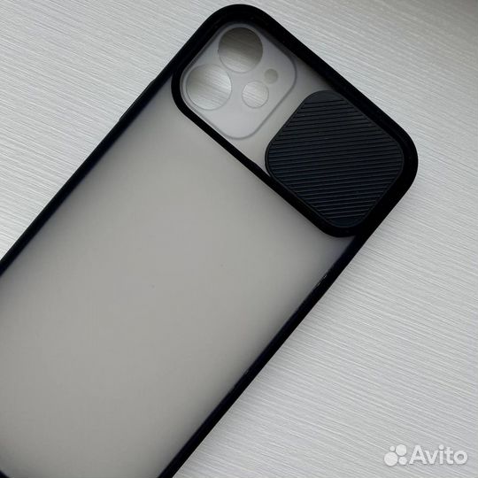 Черный чехол для iPhone 11