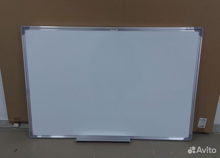 Магнитно-маркерная доска 60*90 см новая