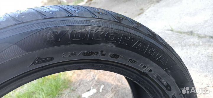 Yokohama Parada Spec-X 225/60 R18 100H