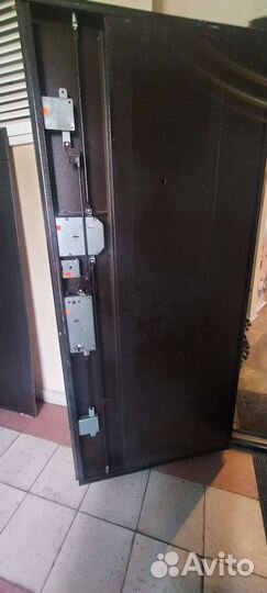 Установка дверных замков Замена замков