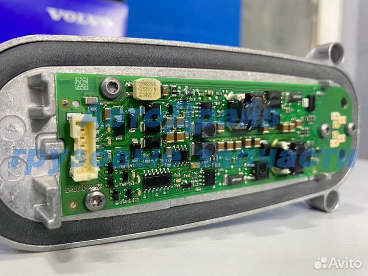 Блок управления фарой Вольво Фш4 Фм4