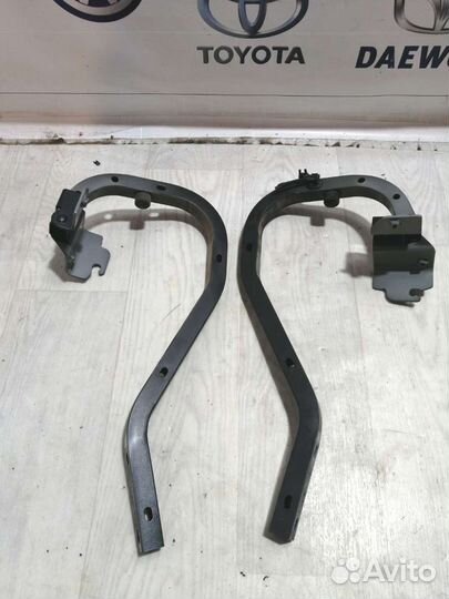 Петля крышки багажника Mitsubishi Lancer cs