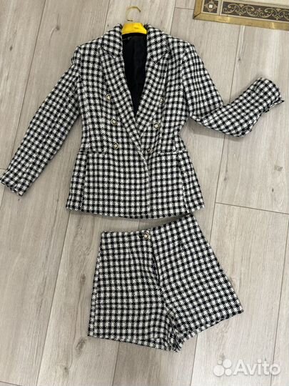 Костюм пиджак и юбка zara