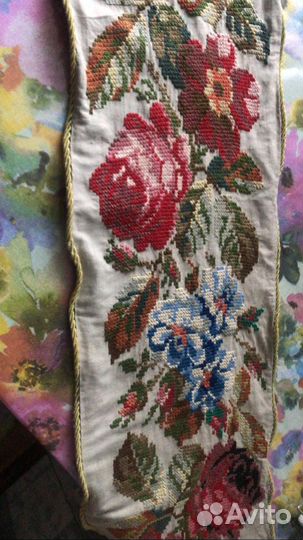 Вышитая дорожка 50-х годов 1,3 метра х 27 см