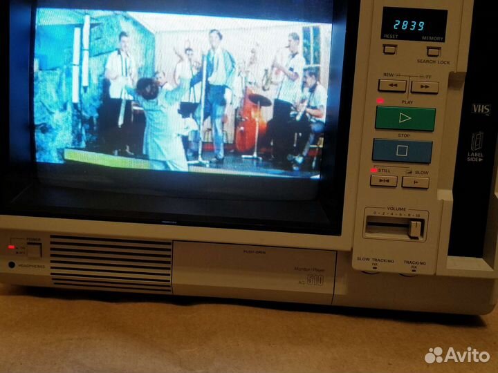 Капсула времени VHS - плеер Panasonic AG-510