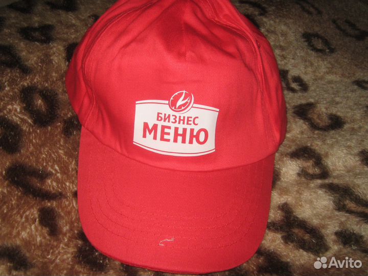 Кепки новые