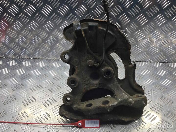 Ступица передняя левая Mercedes C-klasse 611962