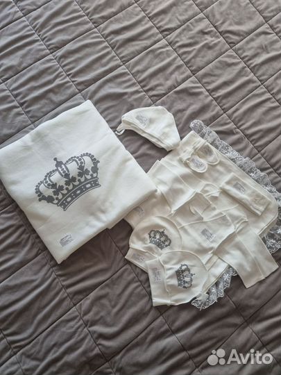 Набор на выписку для новорожденного