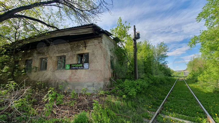 Здание, 295.8 м²