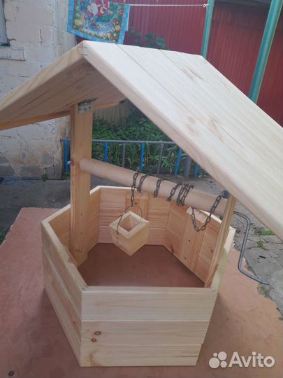 Колодец декоративный