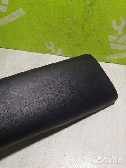 Обшивка стойки Шкода Октавия А4