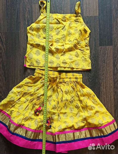 Праздничный костюм для девочки (4-5 лет)