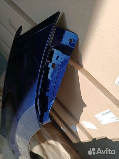 Крыло правое гранта темно-синий Персей Автоваз