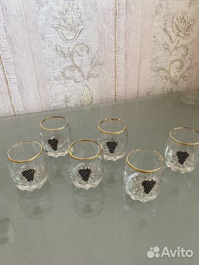 Хрустальные рюмки