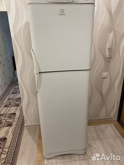 Холодильник
