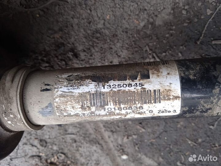 Привод правый opel Astra J 10-17