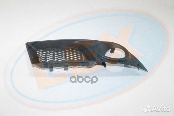 Решетка переднего бампера правая+ птф RB4326 Lex