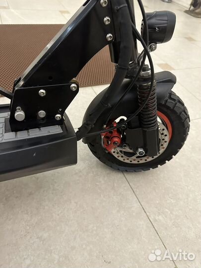 Самокат взрослый электрический бу