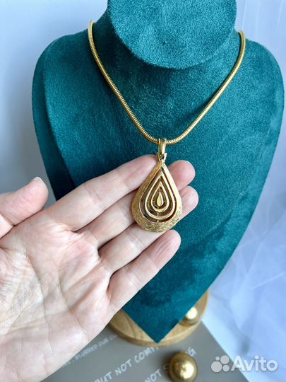 Napier /SarahCov/ Винтажные колье и клипсы