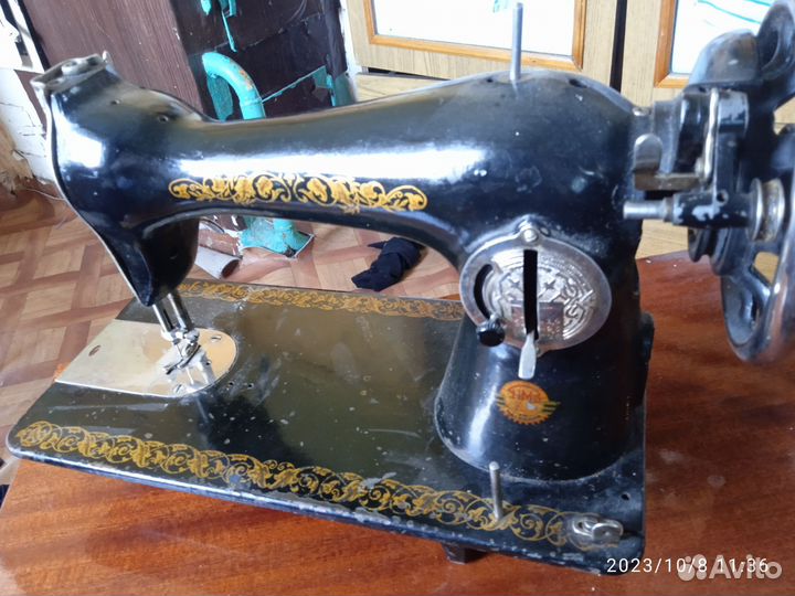 Швейная машинка Подольская ножная