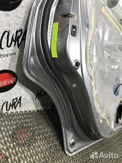 Дверь задняя левая Honda Jazz