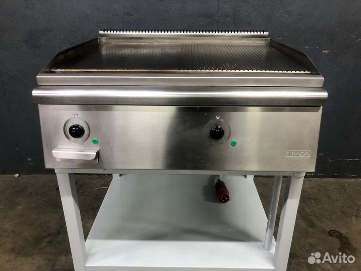 Жарочная поверхность Rada комбинированная