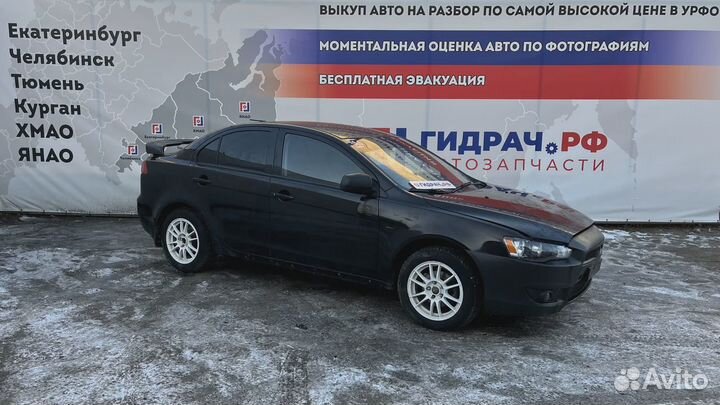 Ответная часть ремня безопасности Mitsubishi Lancer X (CY)