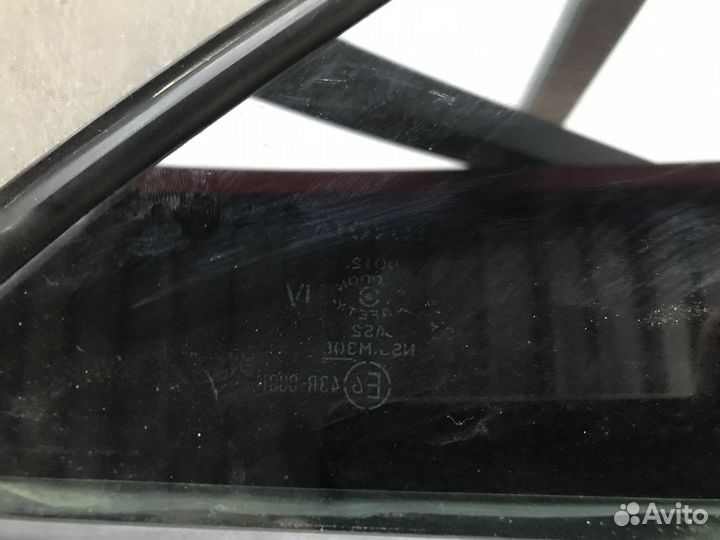 Стекло двери задней правой Toyota Camry V40